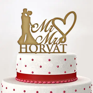 Toper Mr Mrs Sa Srcem i Prezimenom Zlatna