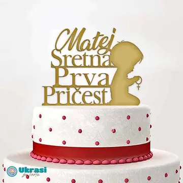 Toper sretna prva Pričest dječak
