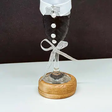 Vjenčana čaša za šampanjac Elegant Groom