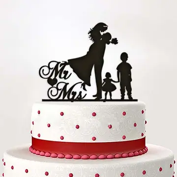 Toper family happy